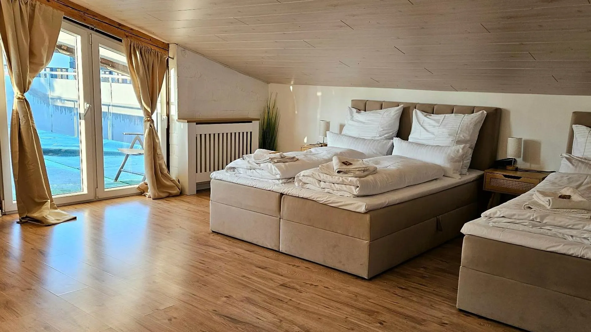 Well & Fit Exklusive Ferienwohnung Fuer 7 Personen Bayreuth Apartment